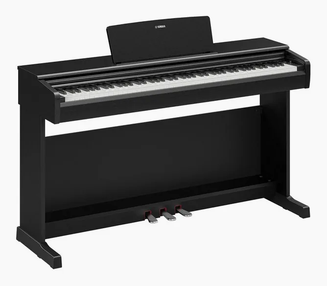 Yamaha YDP-146 B Arius framifrån mot vit bakgrund