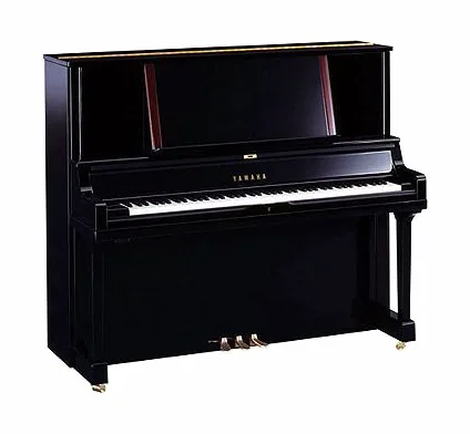Yamaha YUS 5 PE Piano framifrån mot vit bakgrund
